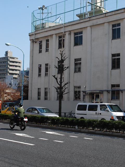 東京都台東区立旧坂本小学校(大正モダン建築探訪)_f0142606_2254212.jpg