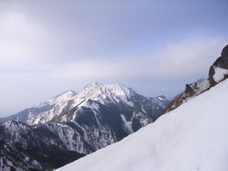 残雪の八ヶ岳★阿弥陀岳　2日目_d0107938_1241755.jpg