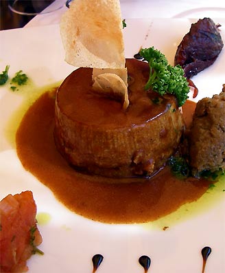 ボエムで昼食_d0062721_7385035.jpg