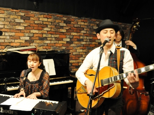 4/12 とびきり \"甘い生活\" な夕べ 　～ m.h.l　、MISHINA-BAND、パロスペシャル、Dolce Vita、Nuts!　 ～_d0072521_2301236.jpg