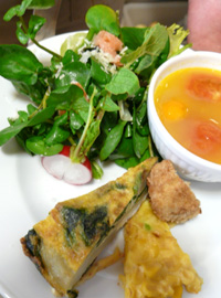 サラダ・プランタニエ(春野菜サラダ)_a0017350_050657.jpg