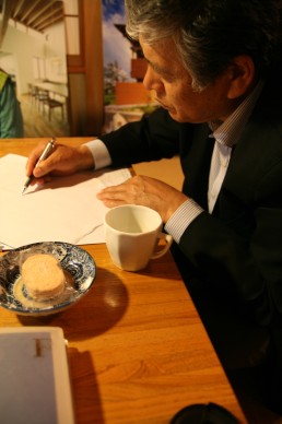 ただ今進行中_e0029115_8384987.jpg