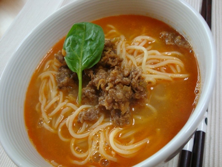 イーフー麺でタンタン麺_c0131829_1125389.jpg