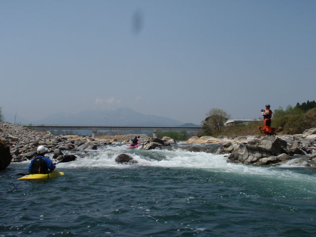 鬼怒川、通常コースを下る_b0139489_2112181.jpg