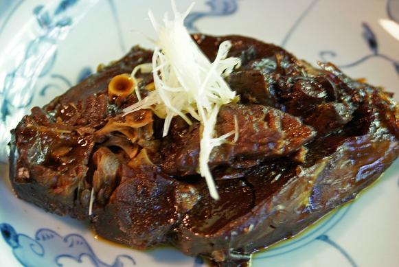 暖簾をくぐると別世界:京都嵐山・花月園福家 鯉の甘露煮が絶品_b0063958_20595654.jpg