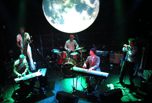 Black Light Orchestra (ブラック・ライト・オーケストラ) - 4/17 公演_e0081206_1494763.jpg