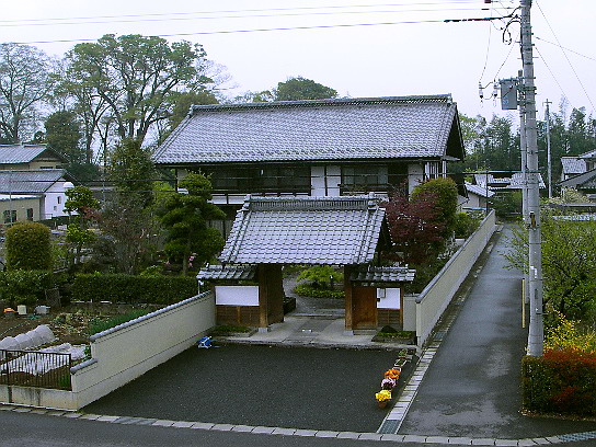 　４月２１日　　本流の別天地。_f0084561_1263691.jpg