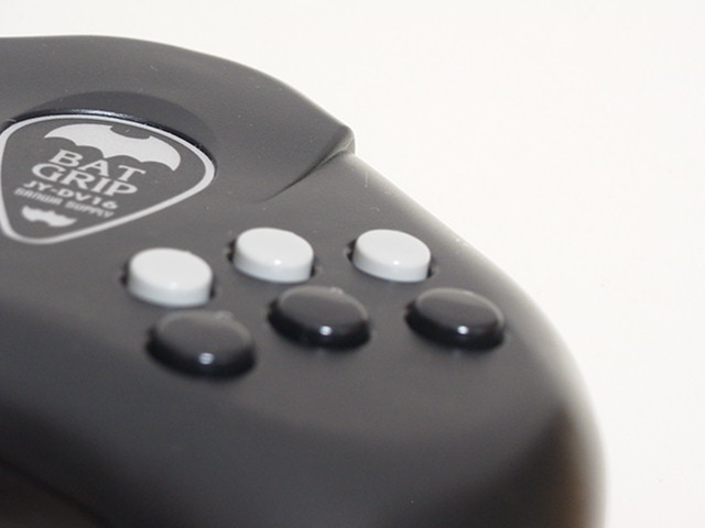 【レビュー】SANWA-SUPPLY JY-DV16 BATGRIP_c0004568_23104893.jpg