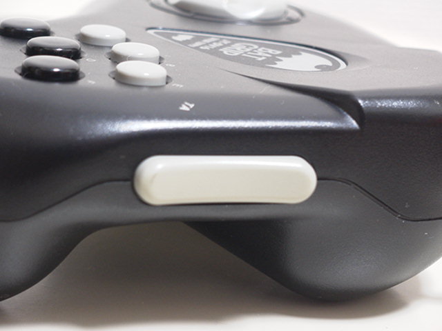 【レビュー】SANWA-SUPPLY JY-DV16 BATGRIP_c0004568_23132643.jpg