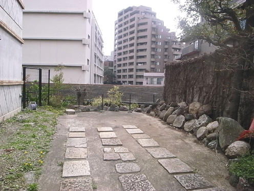 リアル 放浪記 林芙美子になりきって 本郷菊富士ホテル跡 まんぷく街道をゆく リアル 放浪記 林芙美子になりきって 本郷菊富士ホテル跡 まんぷく街道をゆく