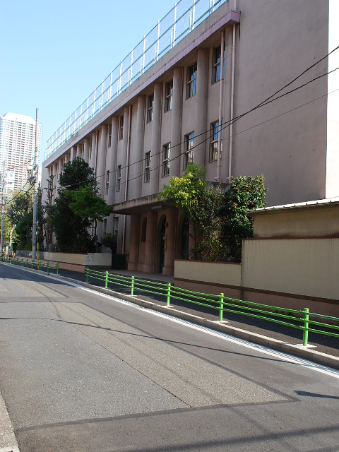 東京都中央区立中央小学校(昭和モダン建築探訪)_f0142606_21443331.jpg