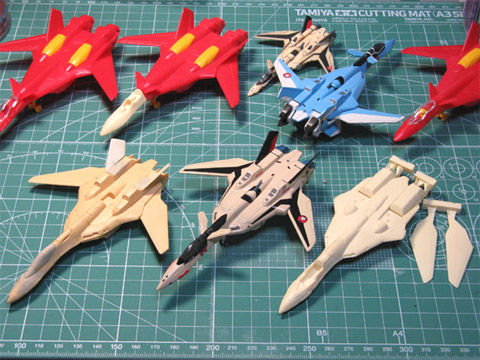 1/144YF-19いろいろ : サンフィッシュ飛行隊 1/144YF-19いろいろ : サンフィッシュ飛行隊