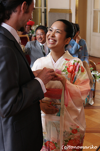 笑顔いっぱいフランスの結婚式_c0024345_112462.jpg