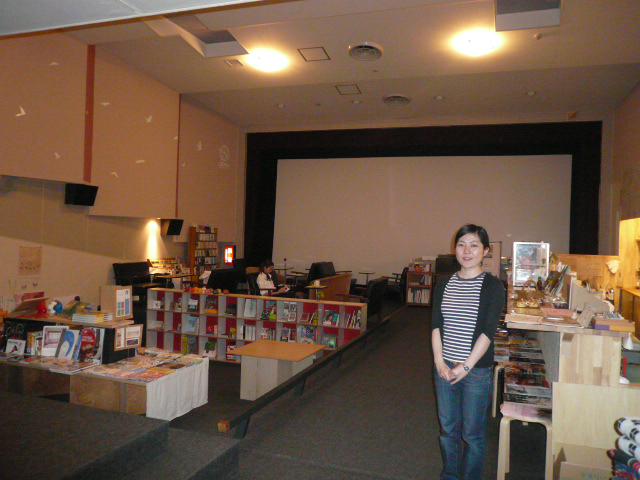 f0048372_8511220.jpg