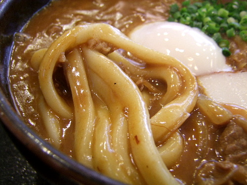 「目黒 こんぴら茶屋の温泉卵牛かれーうどん」_a0000029_10374396.jpg