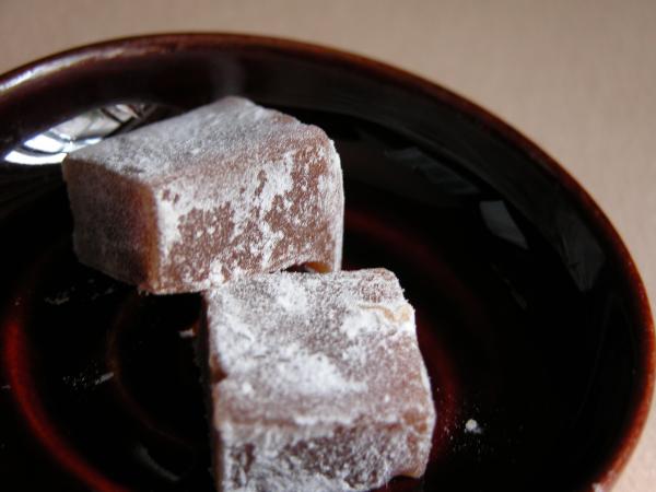 紅茶にぴったりの和菓子_f0129557_20252687.jpg