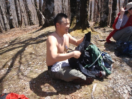 宮の谷~池小屋山~江股ノ頭縦走 20090422_c0147398_21435046.jpg