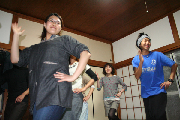 あやや・よさこい練習会♪_a0080406_15324866.jpg