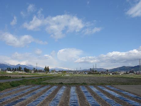 安曇野に浮かぶ雲_a0014840_21475150.jpg