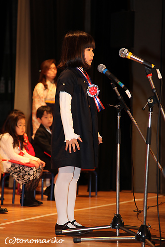 パリの幼稚園の卒園式_c0024345_16364915.jpg