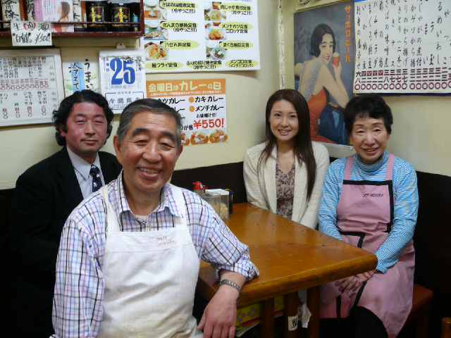 銀座シネパトス公開初日レポ(２)がばい舞台の劇団ＮＬＴや三原の記念写真☆感謝。_f0048372_944534.jpg