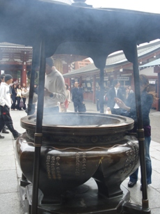 「浅草寺とイタリアンな晩餐」 東京便り１２_c0132488_17111616.jpg