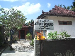 f0186531_302010.jpg