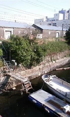 俺にとっては遠くないんだよ_e0120837_21143763.jpg
