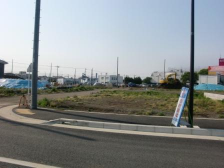 殺風景な町?_c0152341_17383658.jpg