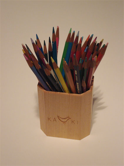 PEN STAND_b0172148_2242552.jpg