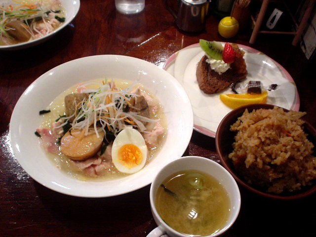 今日のお昼ご飯_f0201951_130255.jpg