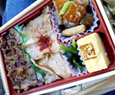 #1068 「わだ家」特製 アッコの焼肉弁当_e0091756_8334898.jpg