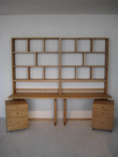 ⅡDESK & WAGON & SHELF_c0146581_1638677.jpg