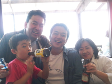 稲村ケ崎で親友達と集う!_c0180686_1053640.jpg