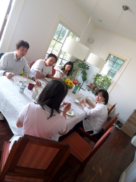 稲村ケ崎で親友達と集う!_c0180686_11172087.jpg