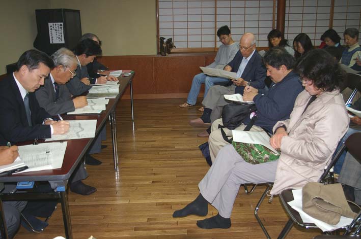 洞門山、部分開発はＮＯ！市に毅然たる態度で交渉を要請_c0014967_23523444.jpg