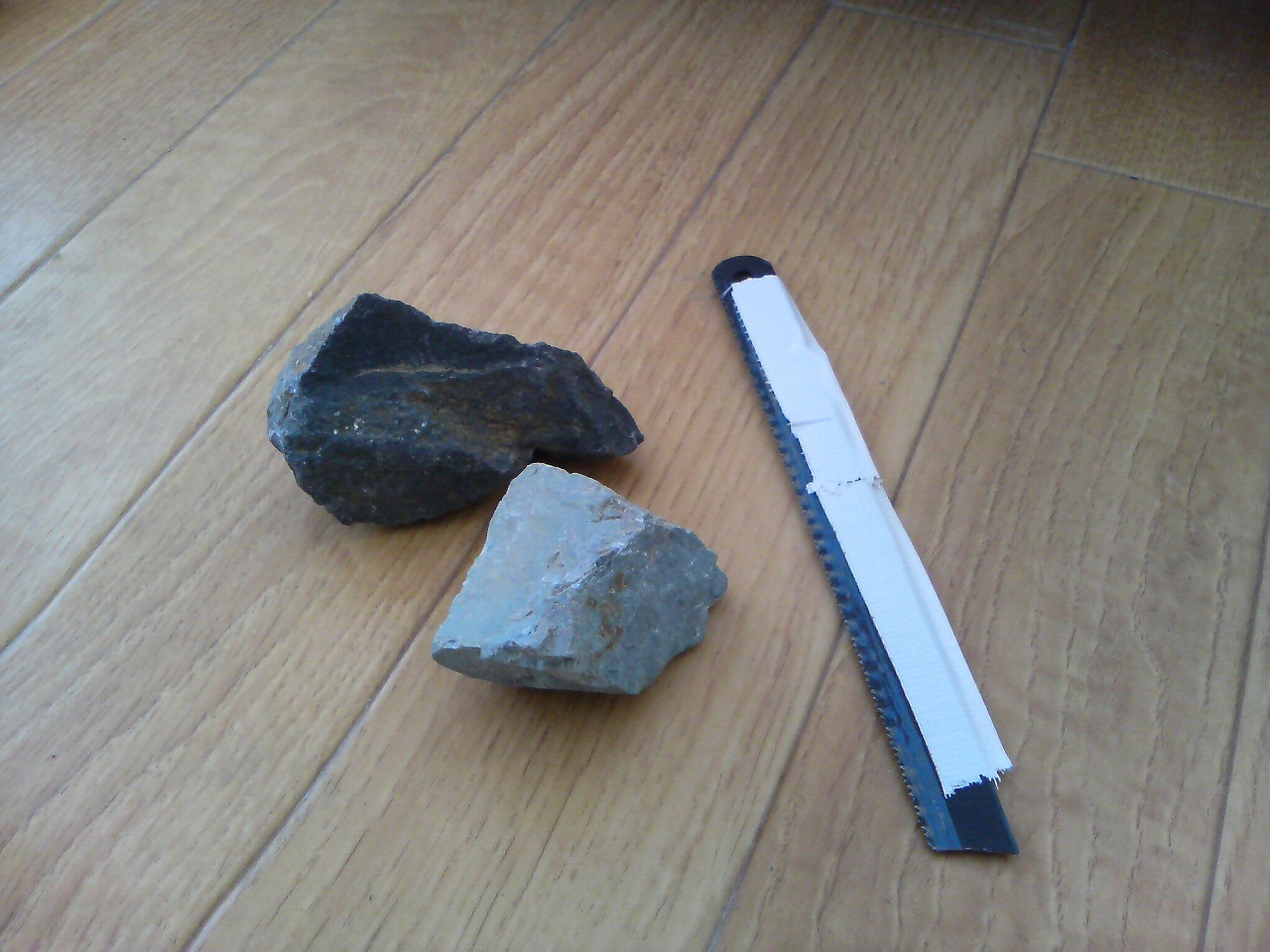 火打金と火打石 なんでも工作技術 火打金と火打石 なんでも工作技術