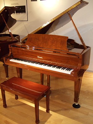 エセックスグランドピアノが入荷、特別価格で販売いたします♪ : スタインウェイピアノ福岡県正規ディーラーのブログ