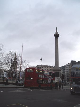 T-Mobile Sing-along Trafalgar Square_d0148729_23534037.jpg