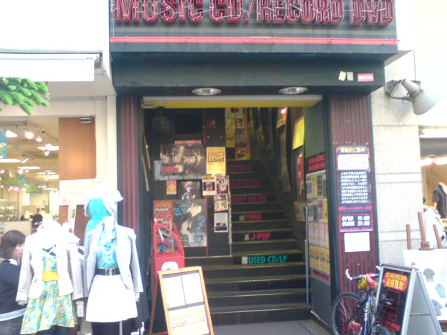 c0104445_0321240.jpg