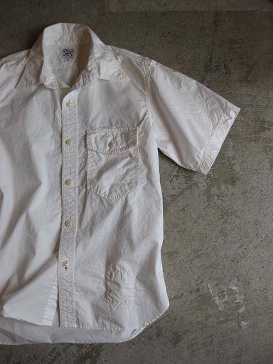 Simva 白い綾オックスの半袖ワークシャツ_b0139281_19303577.jpg