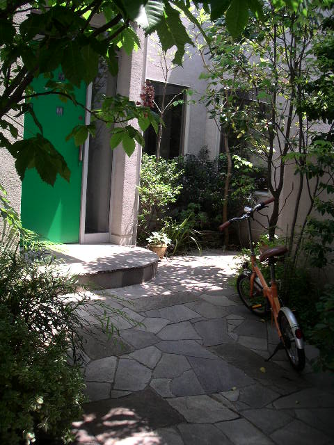 e0146912_1551185.jpg