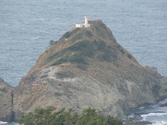 2006【隠岐鳥取姫路】心象風景に妖怪がいる!旅【境港正福寺、妖怪ロード、隠岐島後かっぱ大明神、島前いか神社、焼火神社、後鳥羽院火葬塚、七尋女房ヶ岩、三徳山投入堂、因幡の白兎、姫路城お菊井戸、刑部姫】_b0116271_17213879.jpg