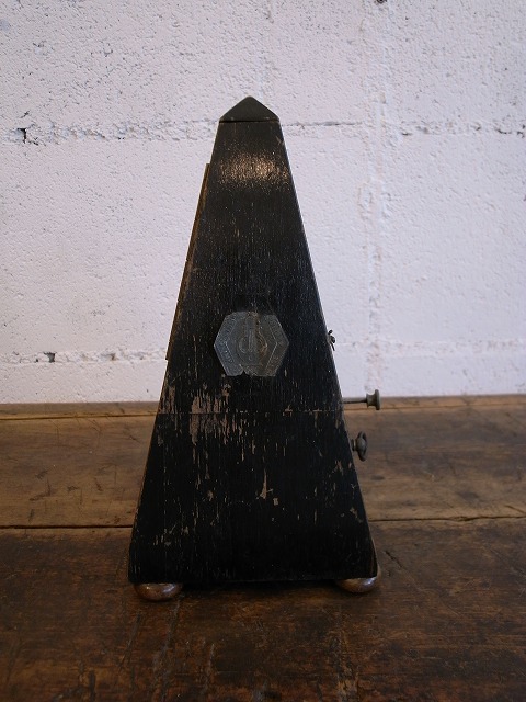 METRONOME_c0143989_19532682.jpg