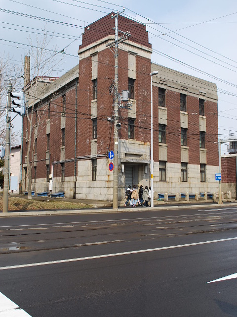 函館信用金庫旧本店(函館の建築再見)_f0142606_20505528.jpg