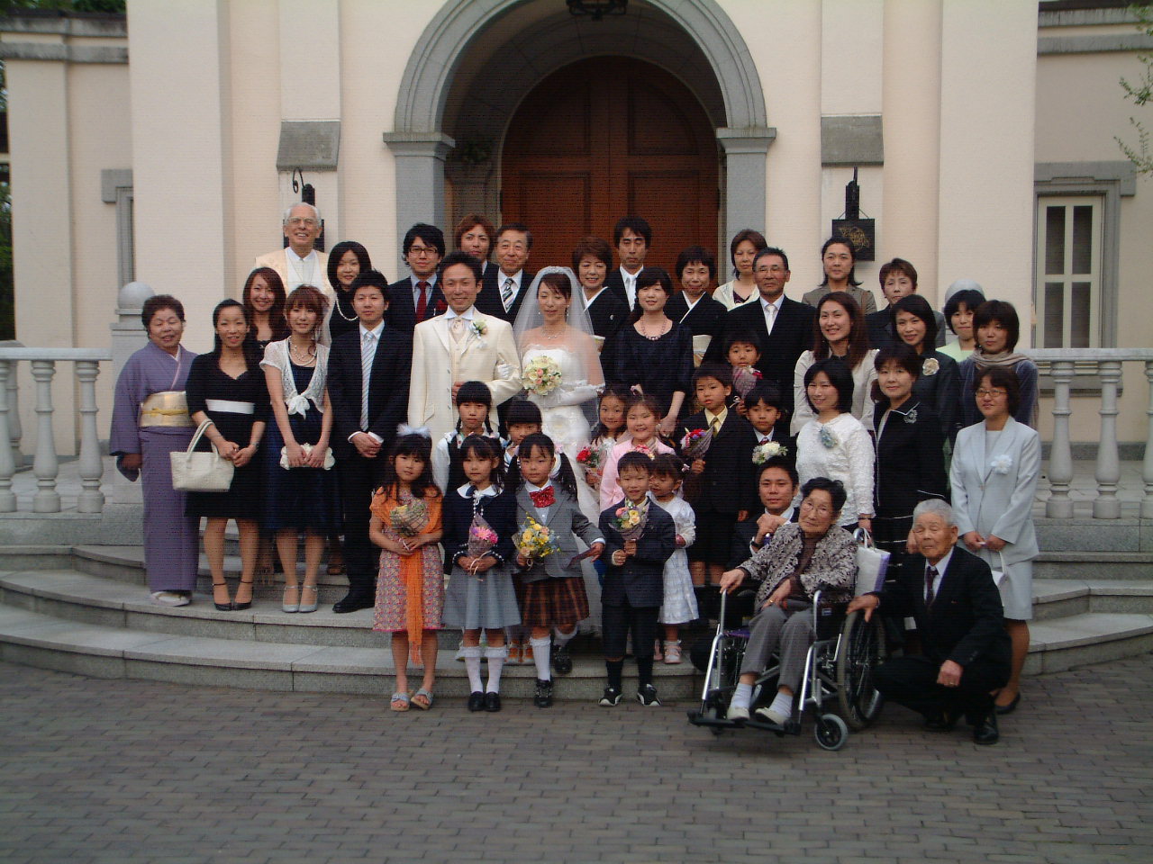 ゆかり先生の結婚式 魔の二歳児あかねちゃんの育児日記