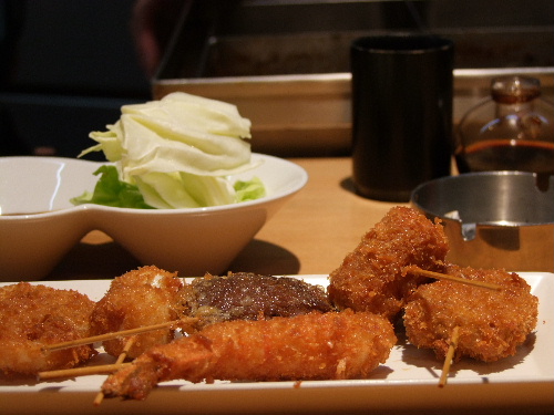 「大阪 鶴橋 空の焼肉、立ち呑み まつ」_a0000029_015355.jpg