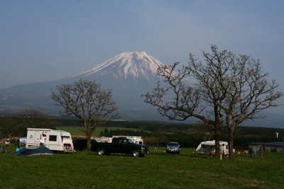 富士山を眺める山旅 3日目 毛無山登山 _d0055236_19484917.jpg