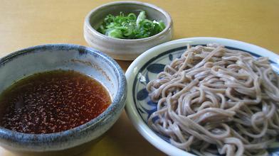 ５月１５日（日）の昼食は、雑草庵竜田のコース料理_c0075701_20431037.jpg