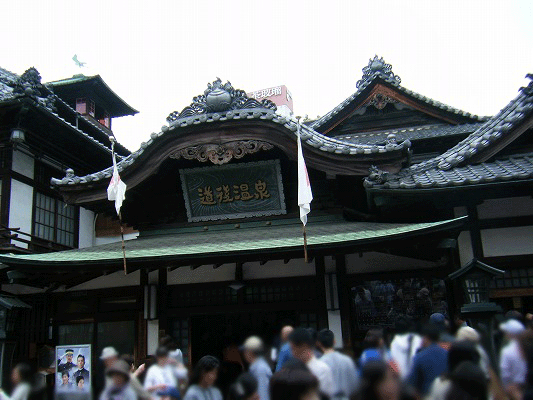 f0008935_14514991.gif
